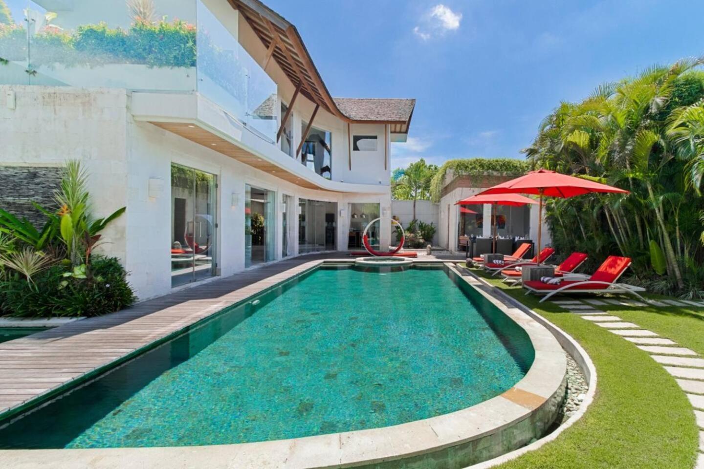 Miro - Luxury, 3 Bed, Villa *
